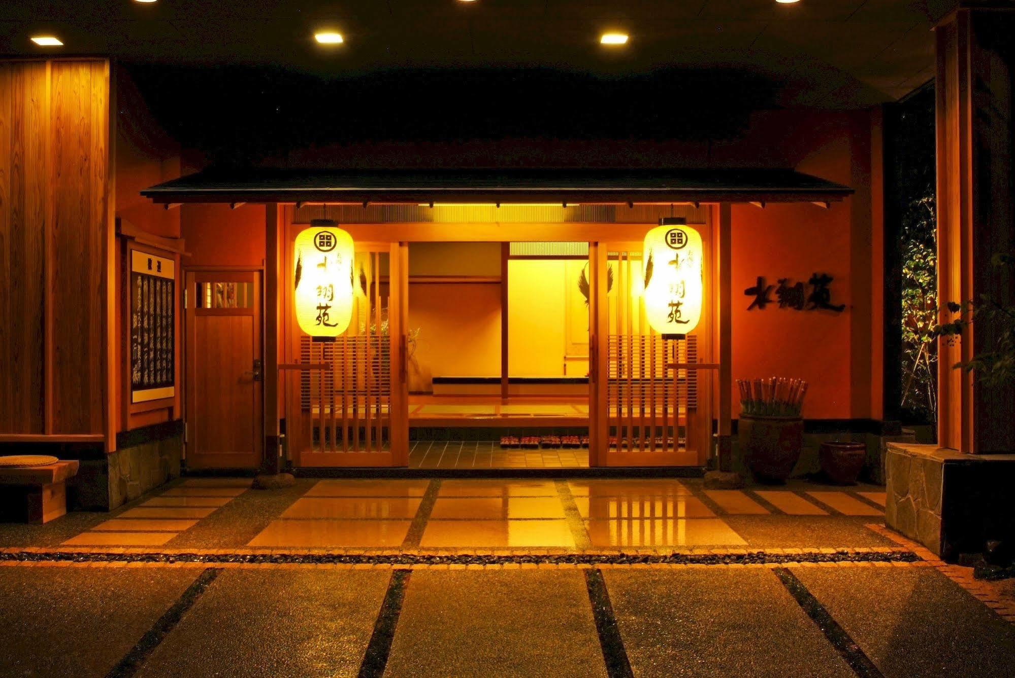 Onishiya Suishoen Toyooka  Buitenkant foto